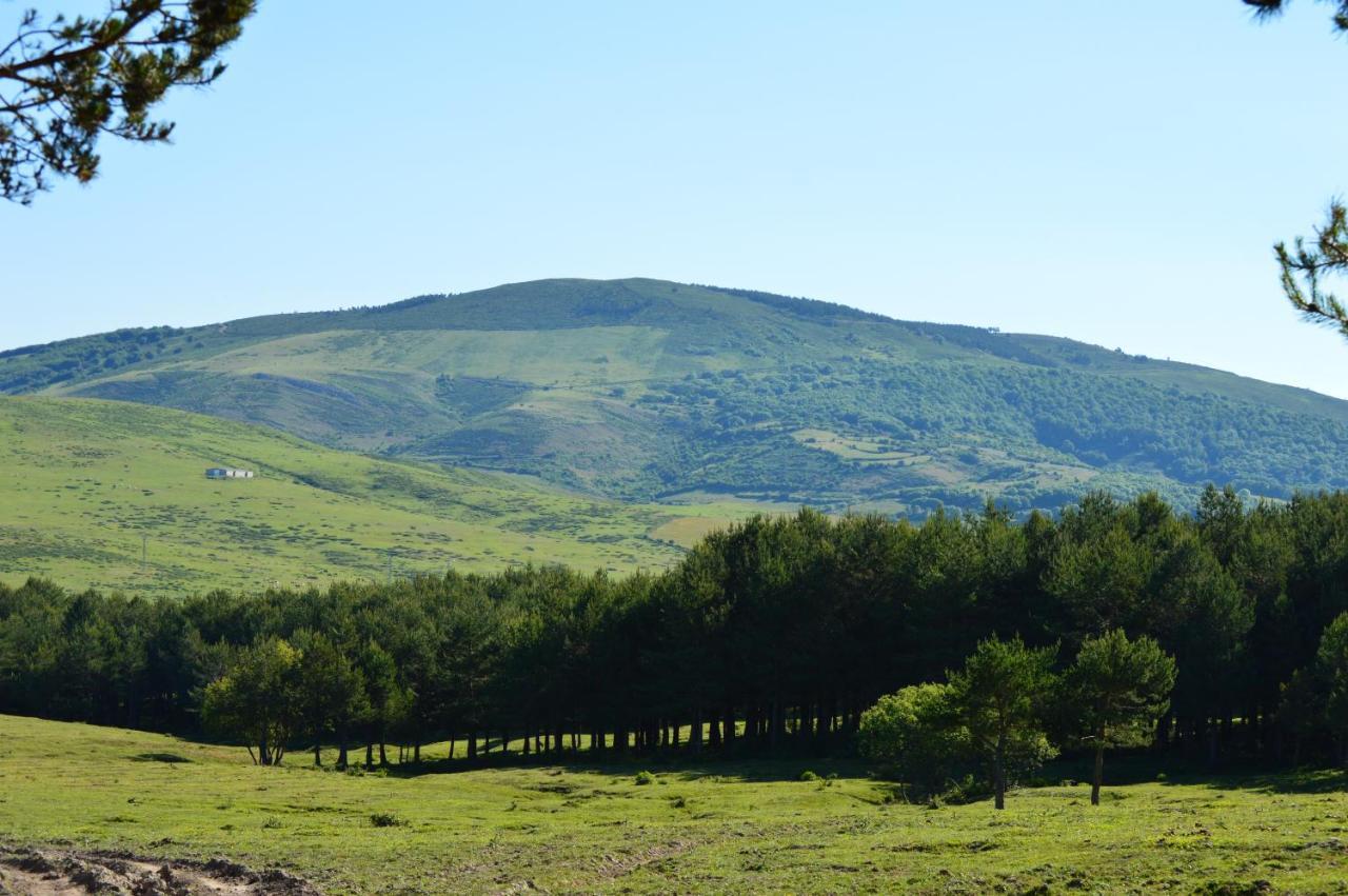 Casucas La Guariza Villa Fontibre Buitenkant foto